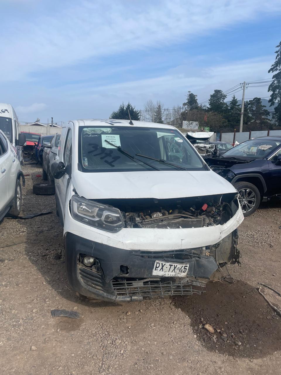 Desarme CITROEN BERLINGO 2021