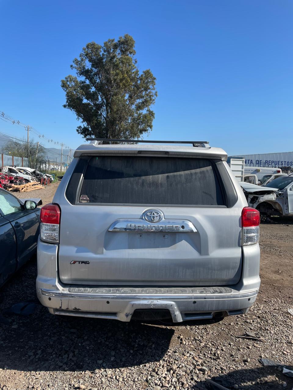 Desarme TOYOTA 4RUNNER 2011