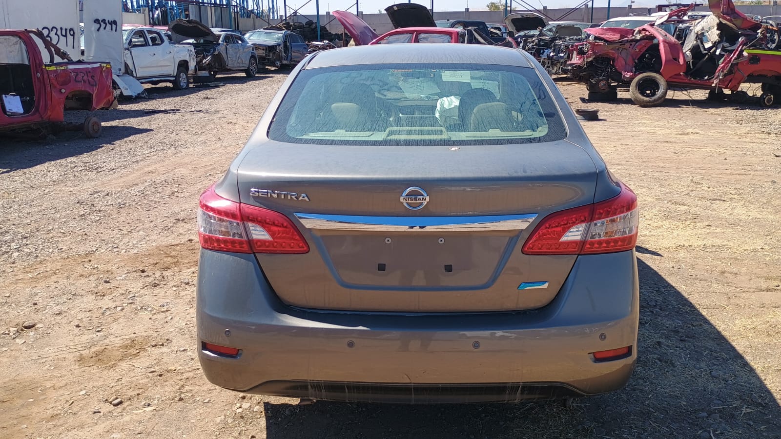 Desarme NISSAN SENTRA 2013