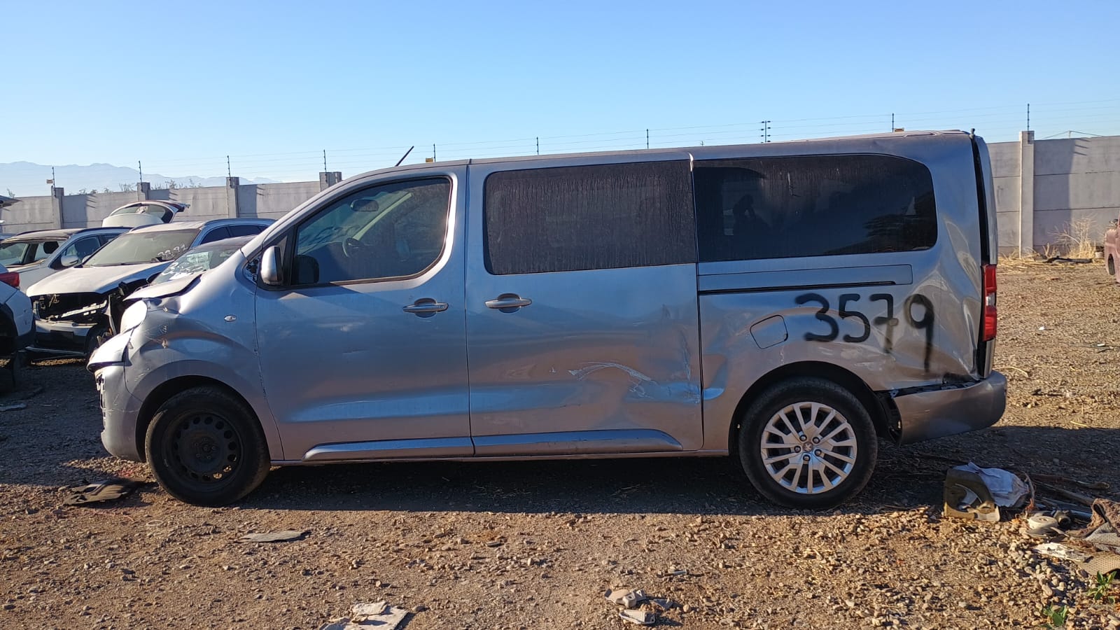 Desarme PEUGEOT TRAVELLER 2021