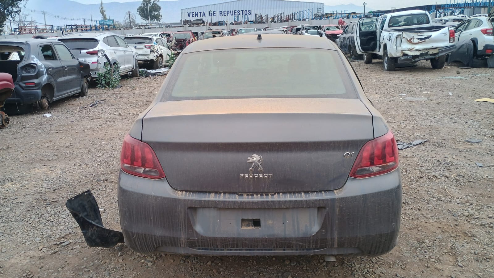 Desarme PEUGEOT 301 2022