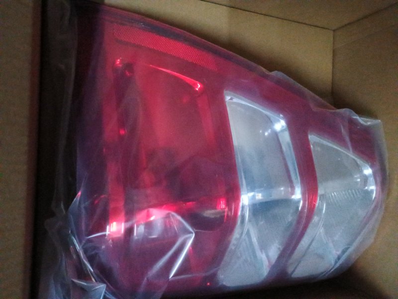 Foco Trasero Derecho Suzuki Grand Nomade 2006-2018