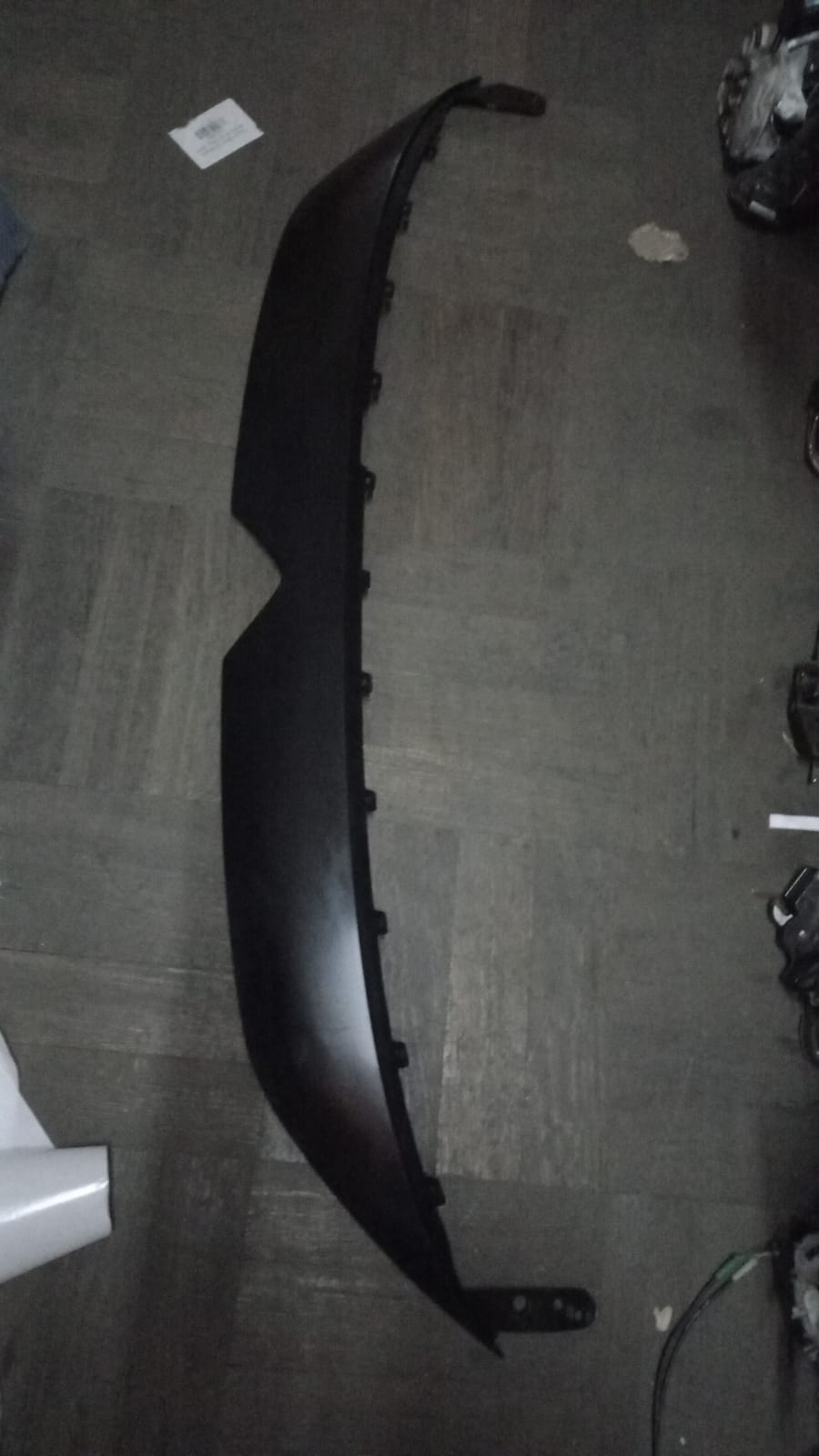 Moldura superior de mascara citroen berlingo 2019 2020