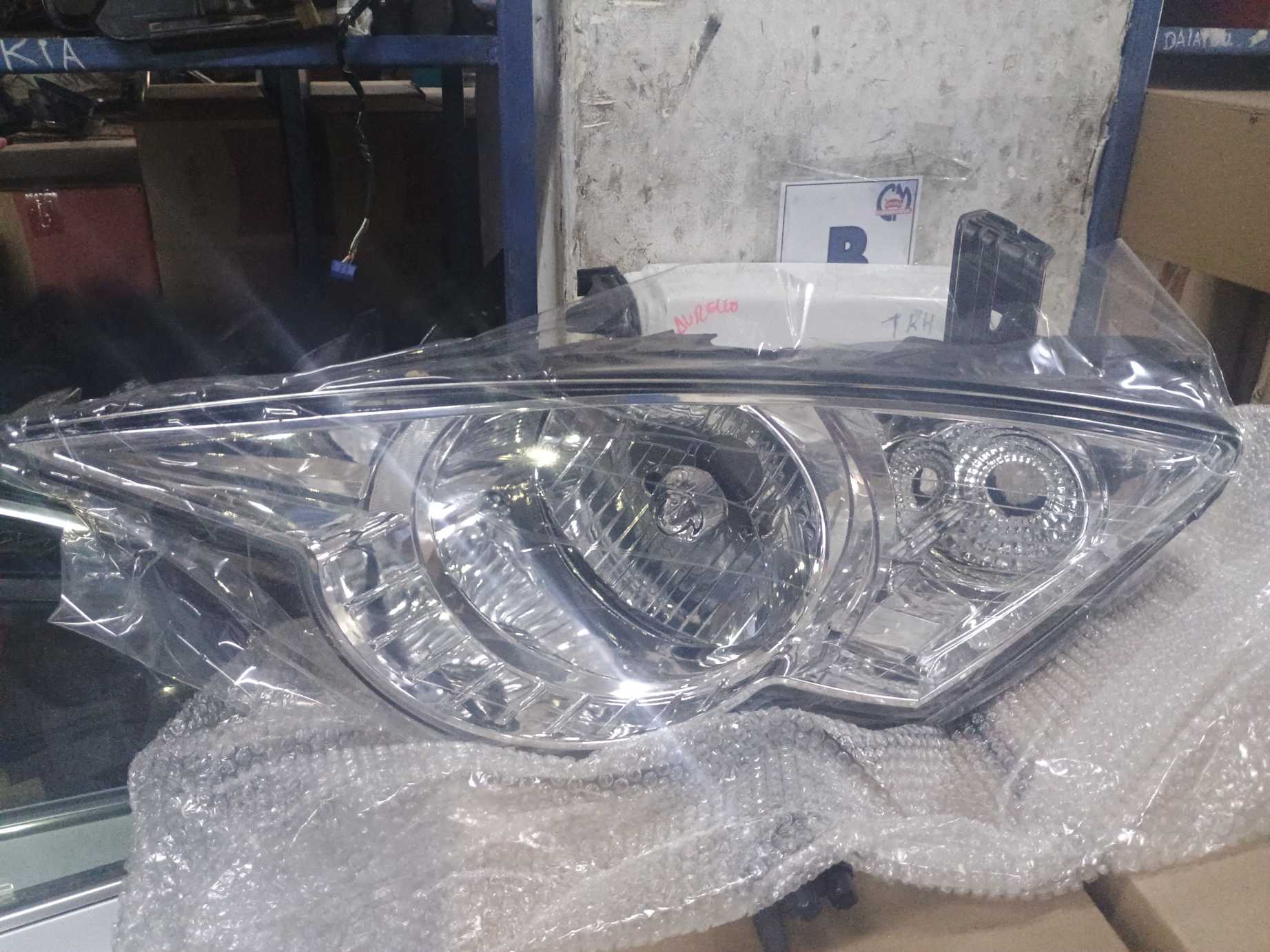 Optico izquierdo ssangyong actyon sport 2007 2008 2009 2010 2011