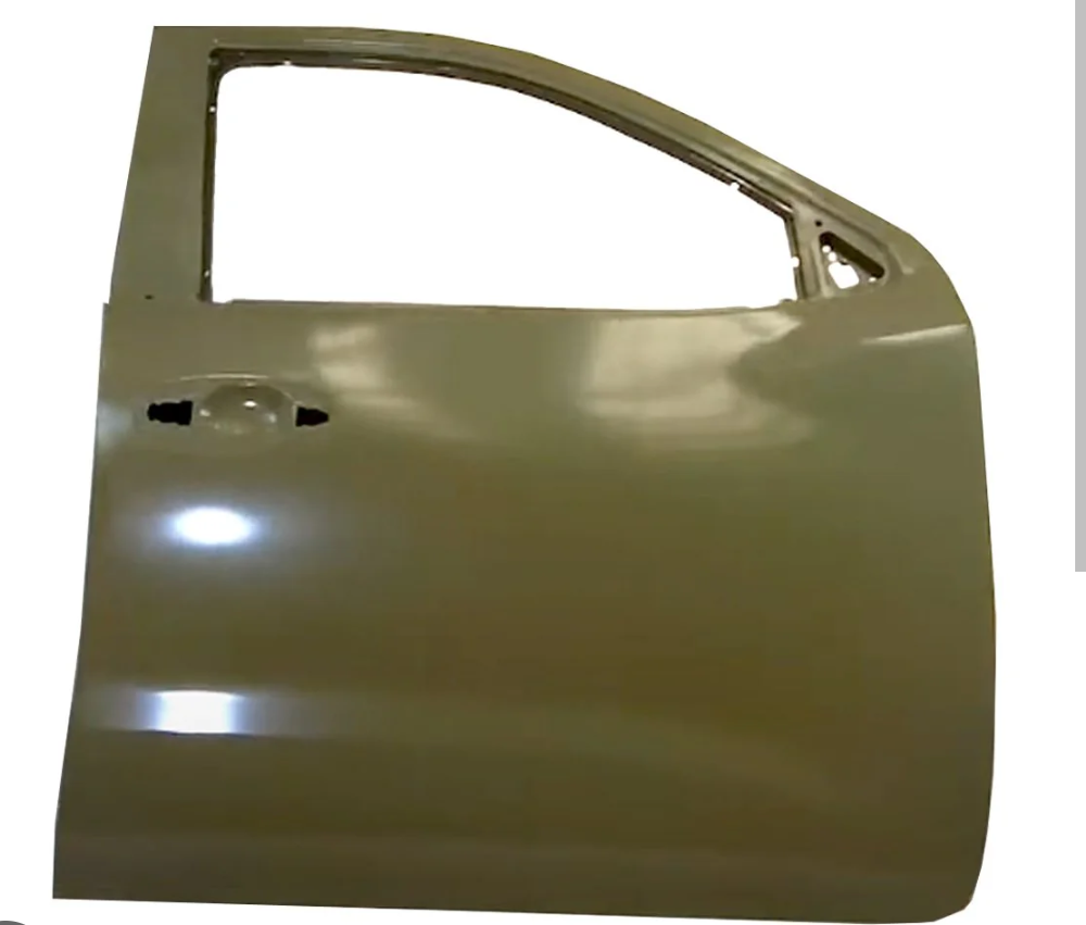 Puerta delantera derecha nissan np300 2016 2017 2018 2019 2020 2021 2022 2023 2024