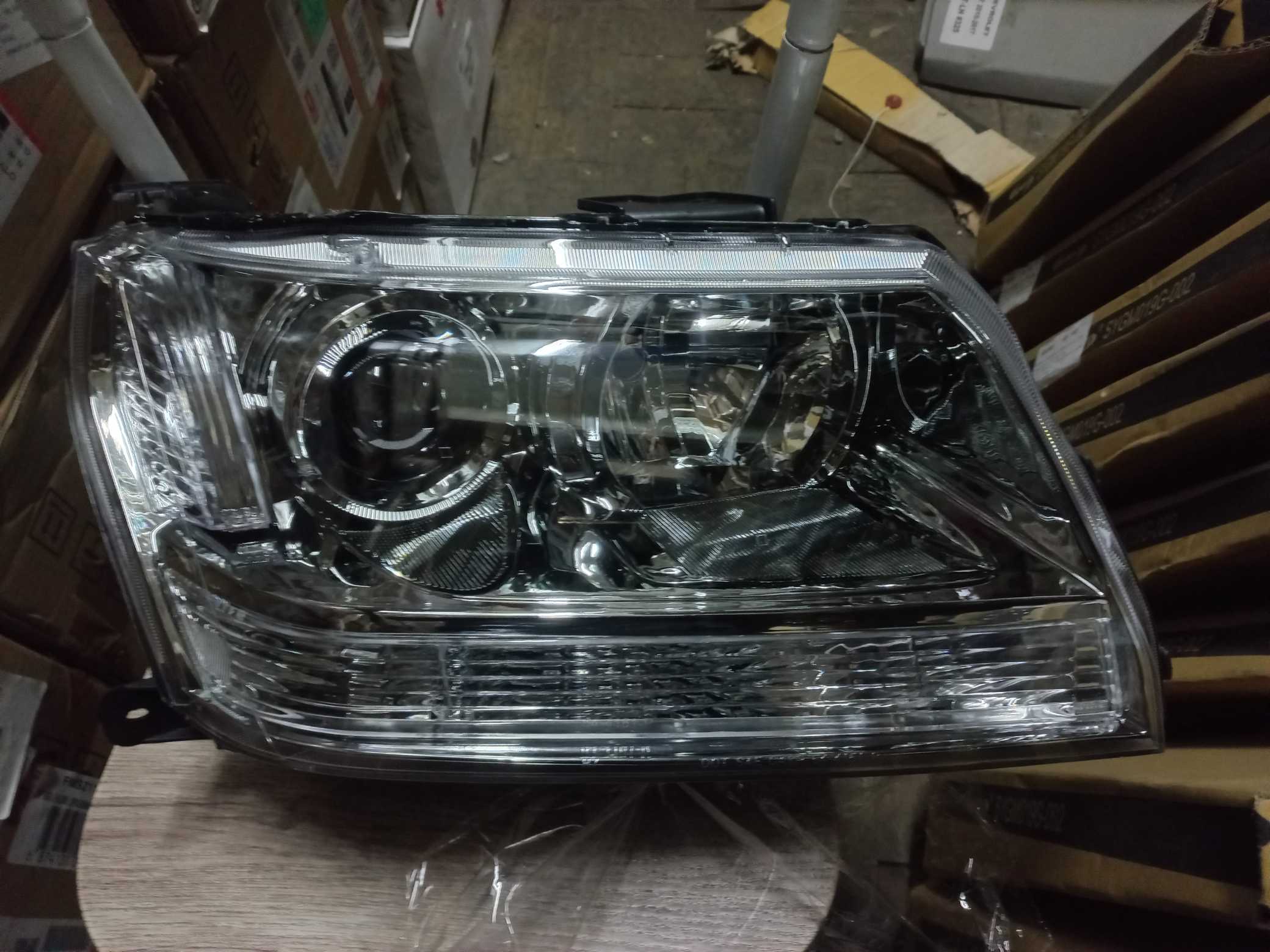 Optico derecho suzuki grand nomade 2006 2007 2008 2009 2010 2011 2012 2013 2014 2015 2016 2017 2018