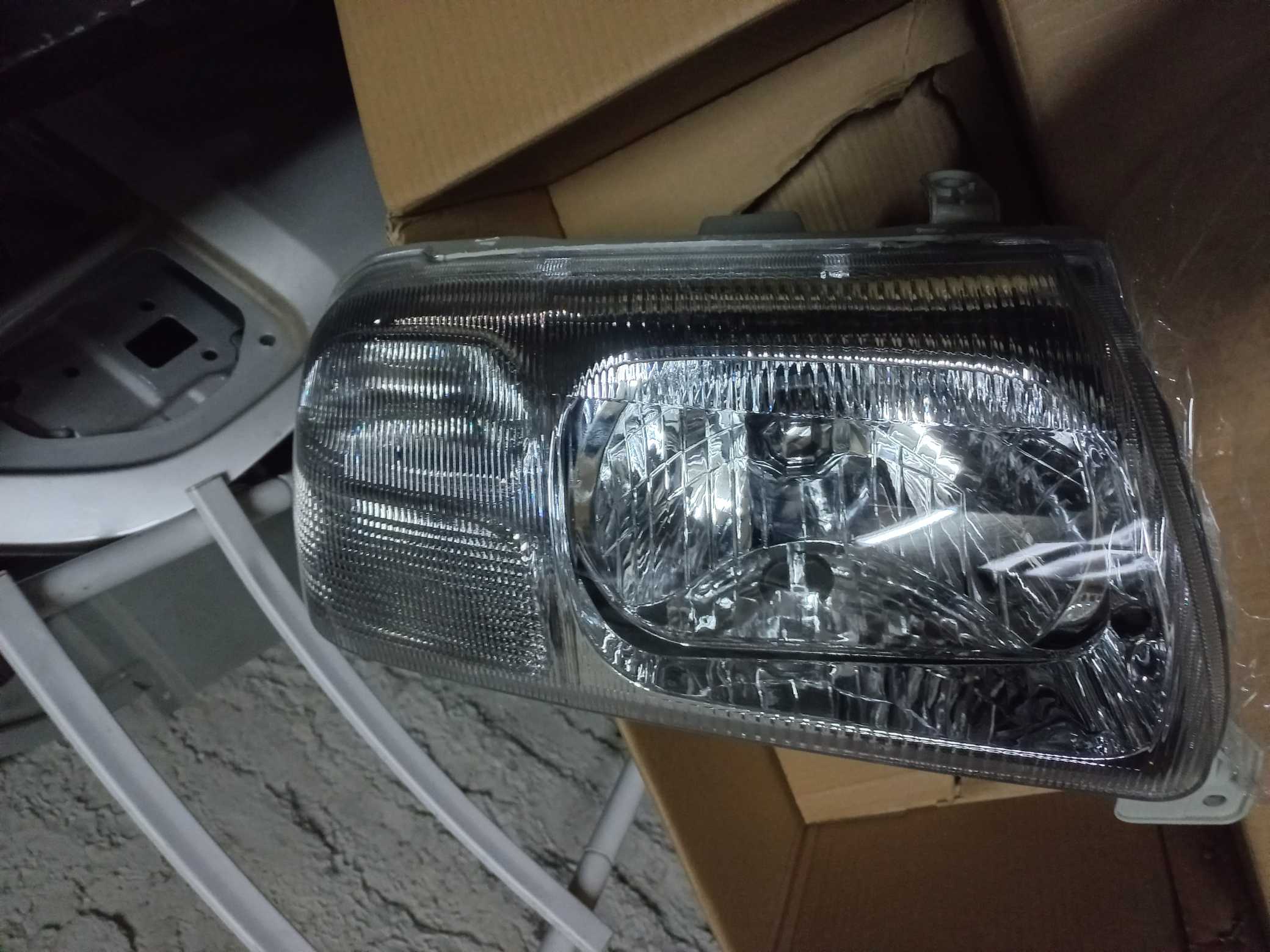 Optico derecho suzuki grand vitara 1997 1998 1999 2000 2001