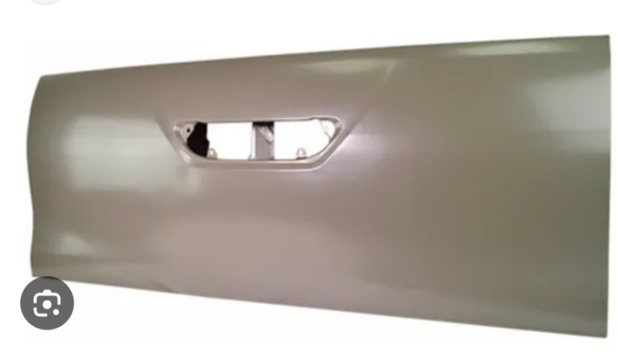 Tapa maleta / portalon toyota hilux 2016 2017 2018 2019