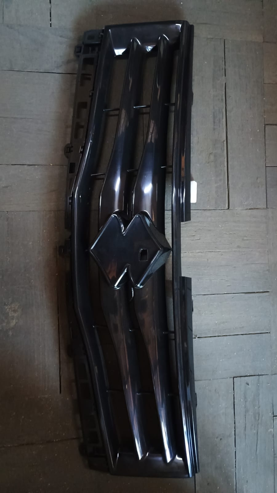 Mascara suzuki grand nomade 2014 2015 2016