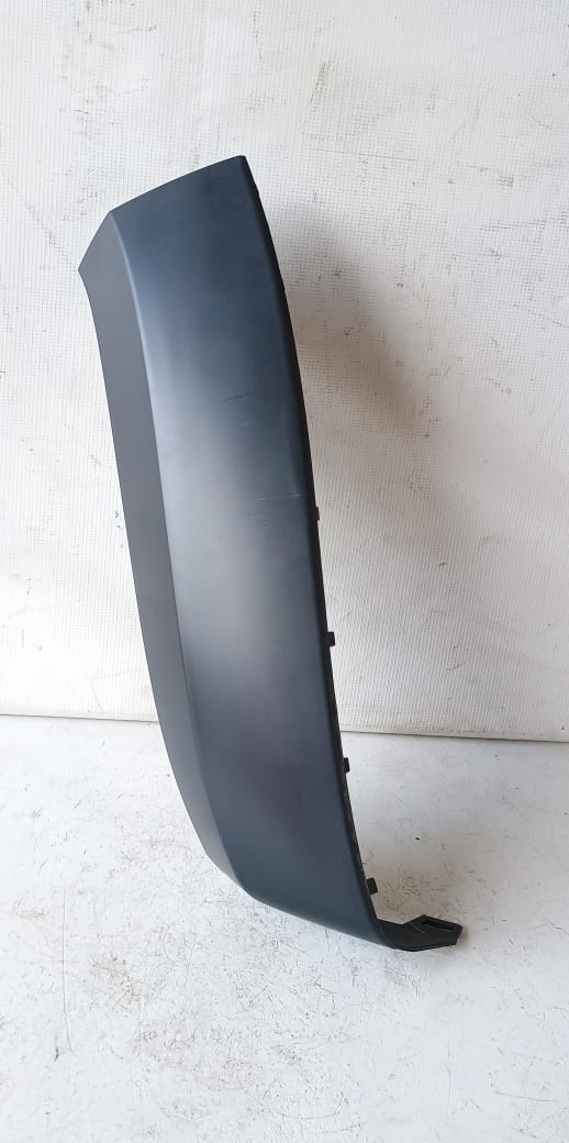 Moldura de parachoque derecha volkswagen amarok 2010 2011 2012 2013 2014 2015 2016