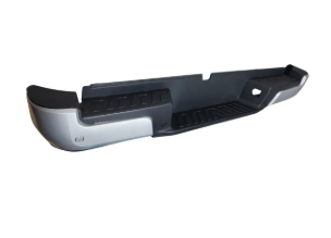 Parachoque Trasero Nissan Navara 2021-2025