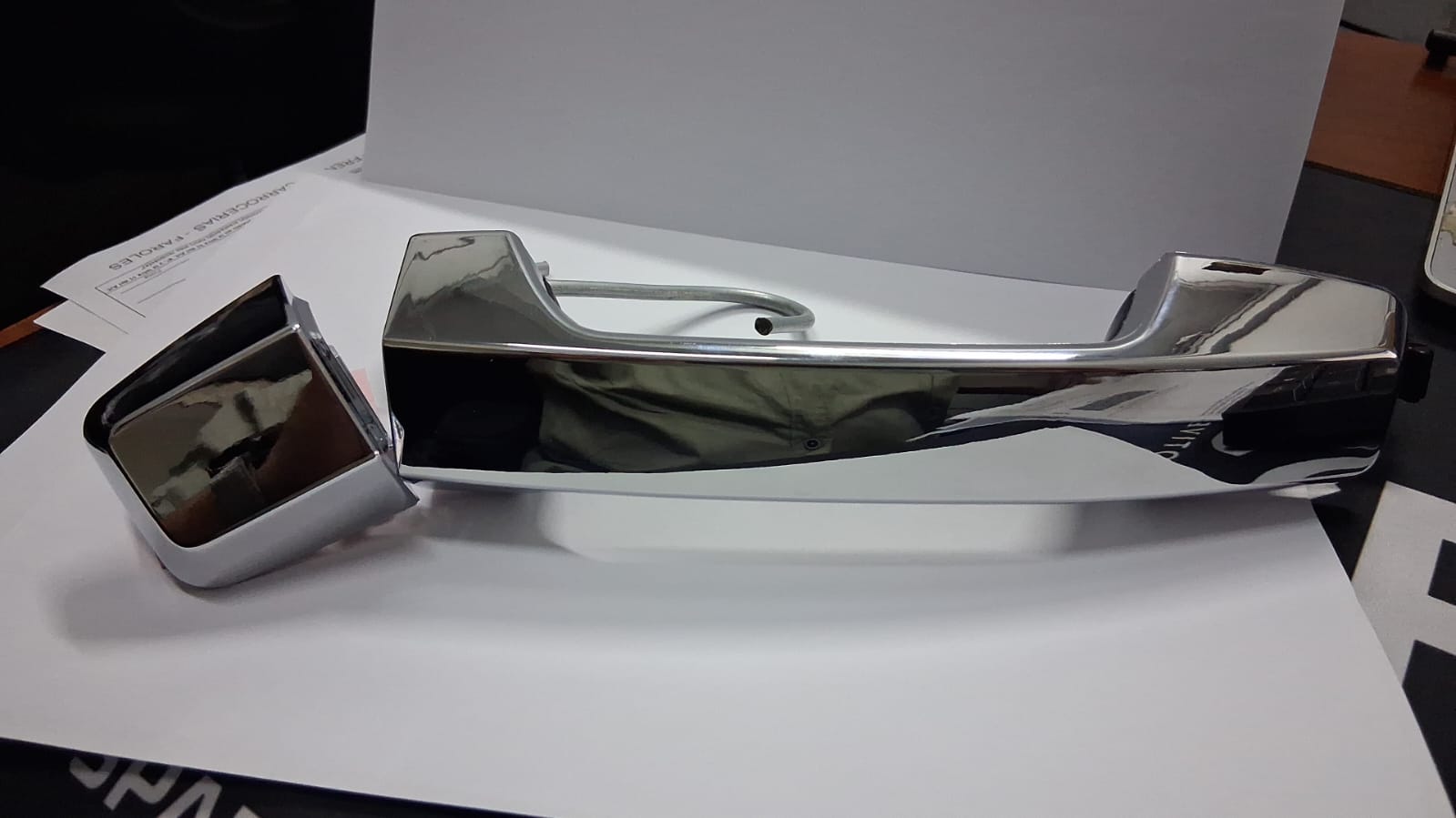 Manilla exterior trasero derecho mitsubishi l200 2024 2025