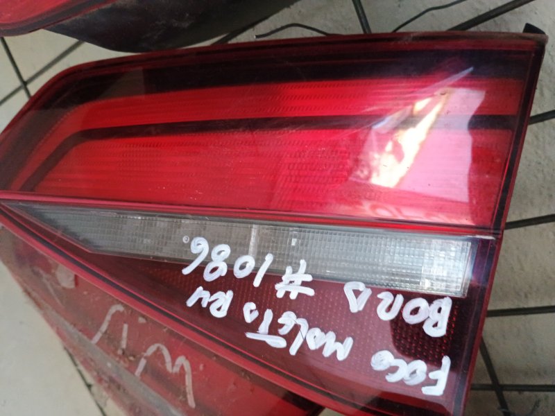 Foco maleta / portalon derecho volkswagen bora