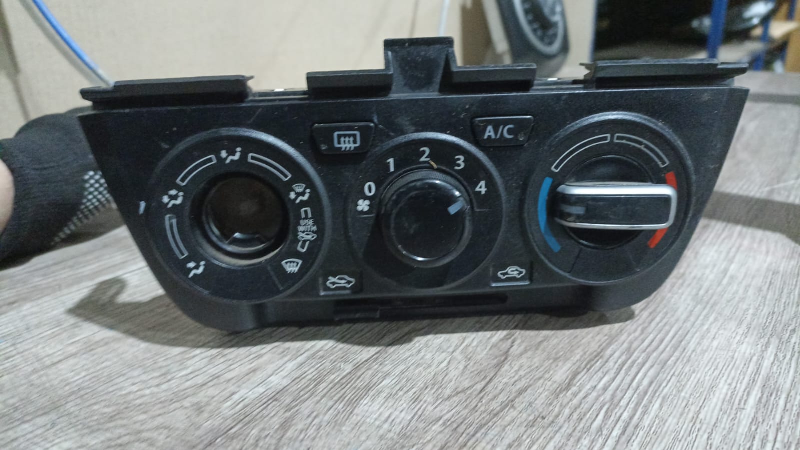 Comando De Calefaccion Delantero Suzuki Dzire 2018