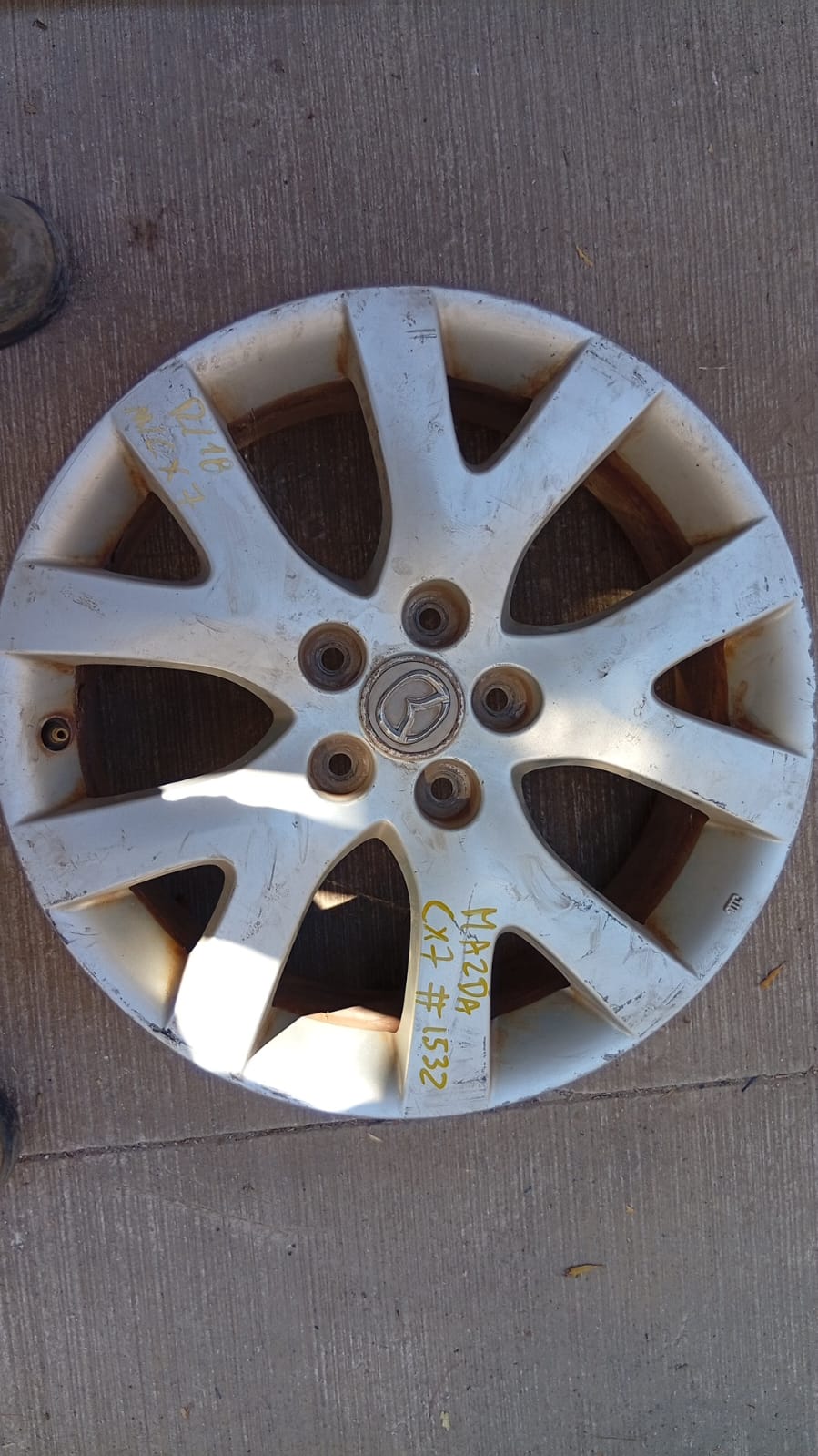 Llanta de aluminio mazda cx7