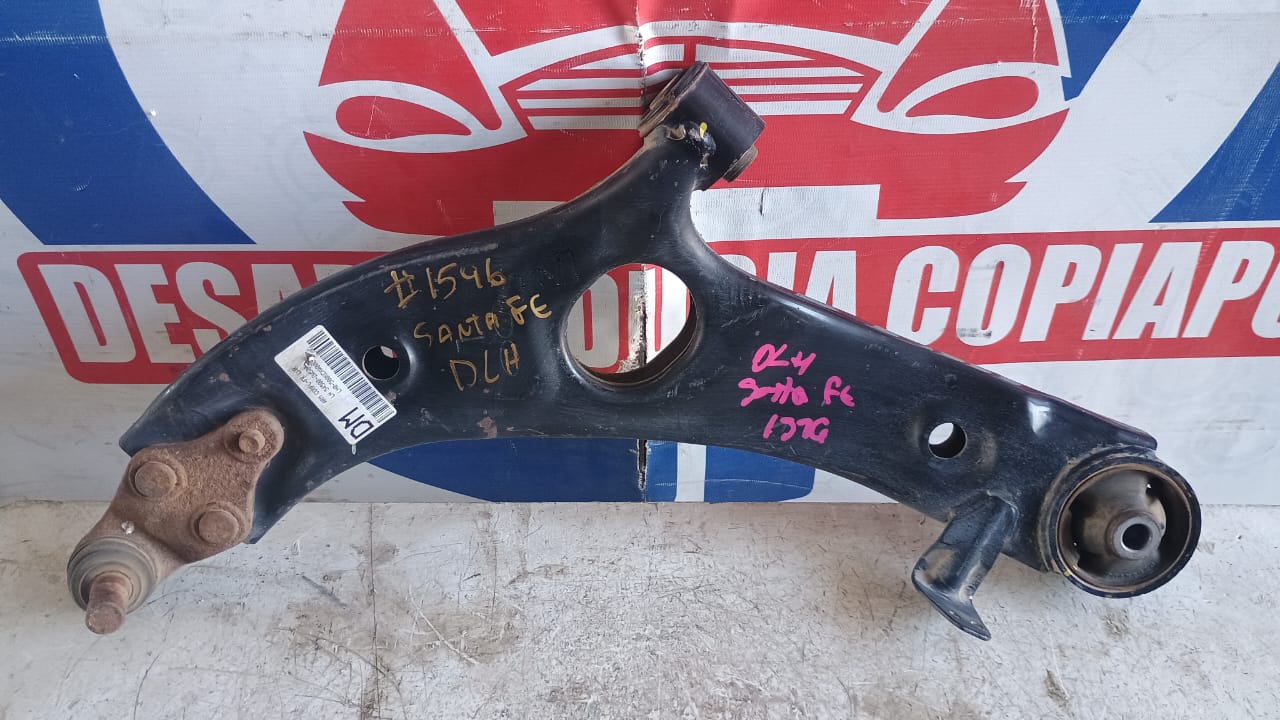 Bandeja Delantera Izquierda Inferior Hyundai Santa Fe 2016