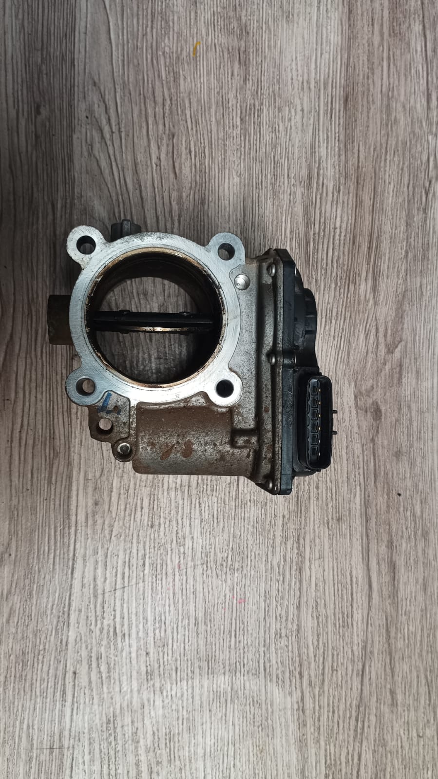 Cuerpo de aceleracion toyota hilux