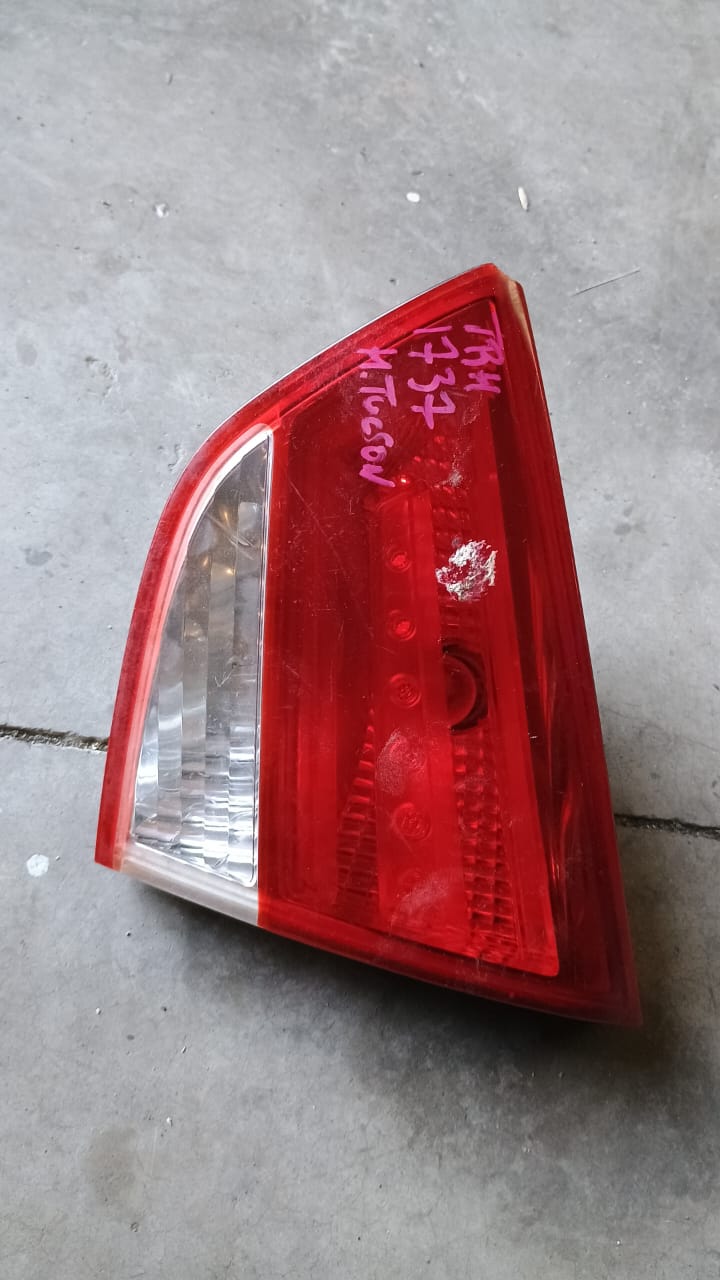 Foco Maleta / Portalon Derecho Hyundai Tucson 2013