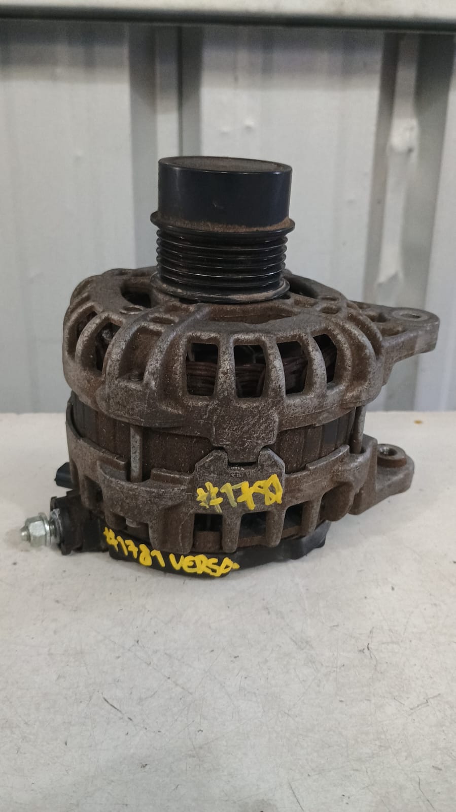 Alternador nissan versa