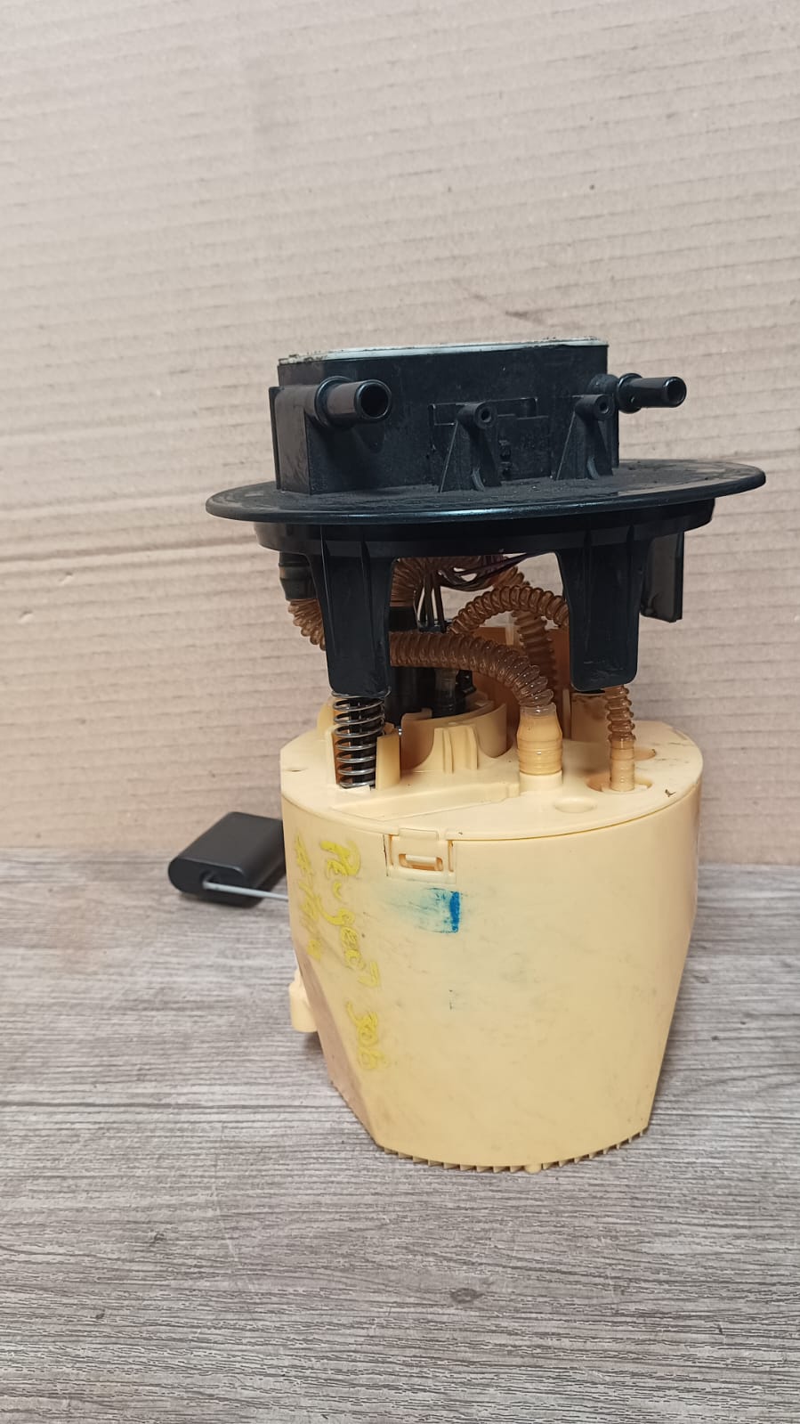 Flotador con bomba de combustible peugeot 308