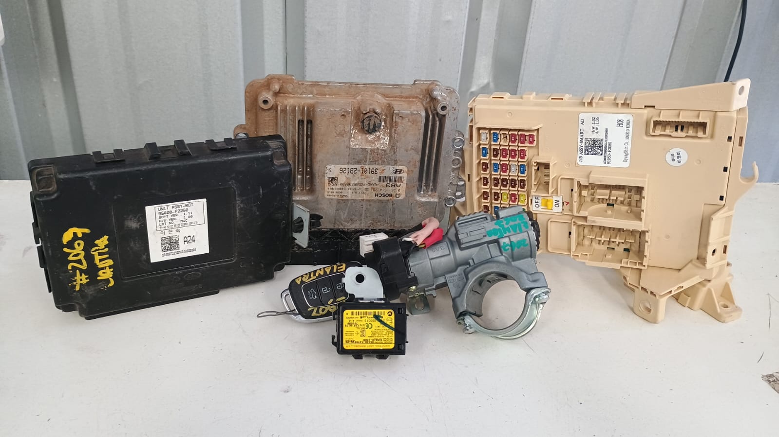 Kit de encendido (chapa llave modulos computador) hyundai elantra