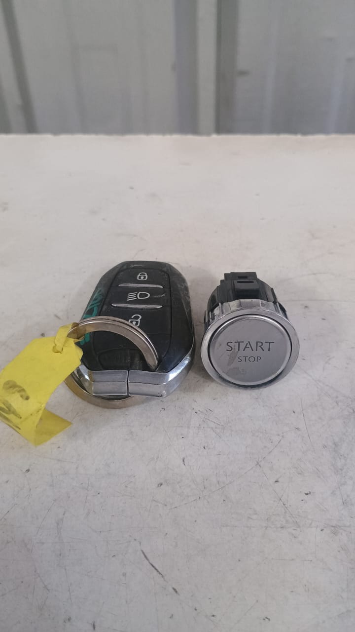Boton De Encendido Peugeot 3008 2017