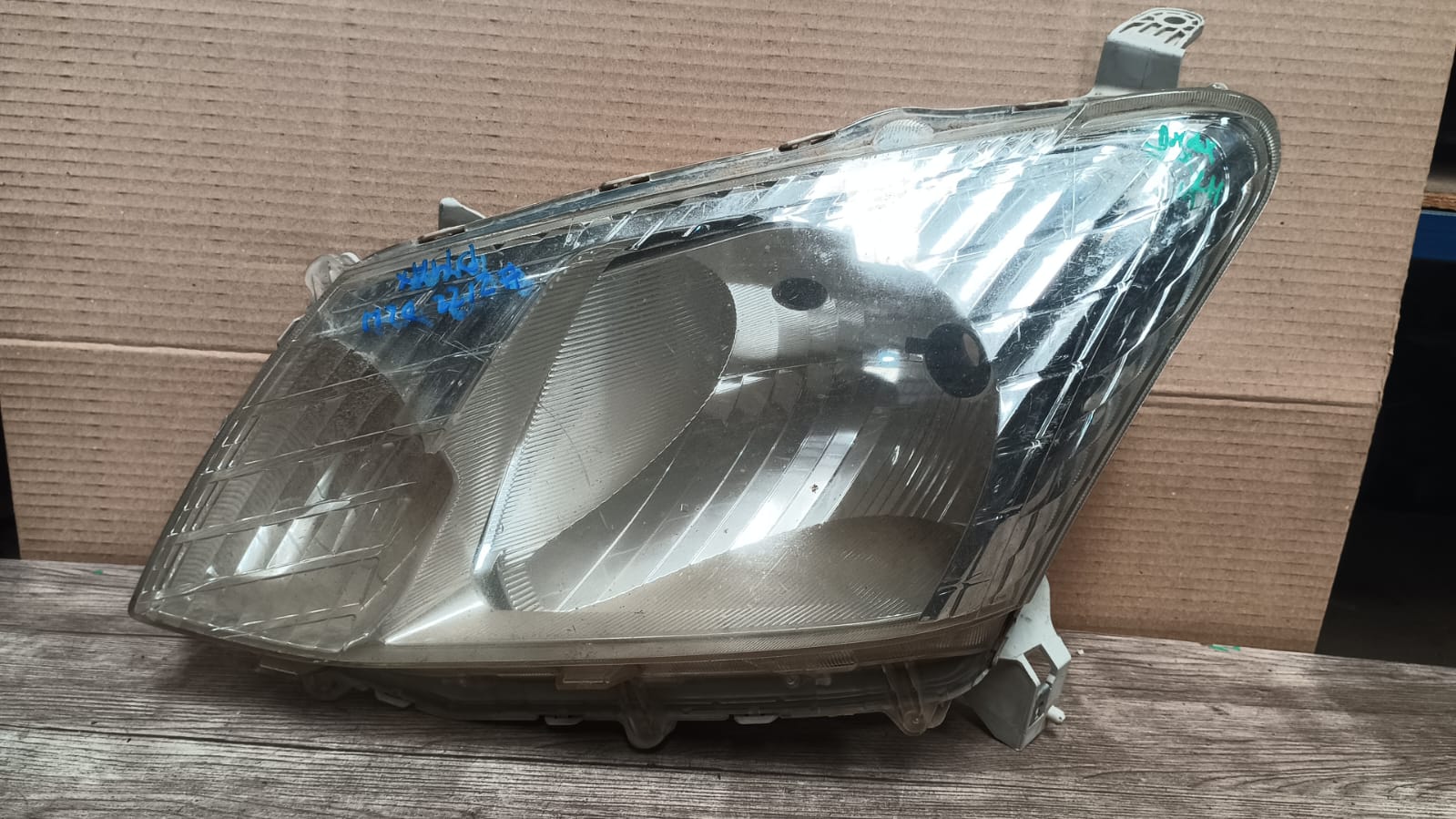 Optico izquierdo chevrolet dmax