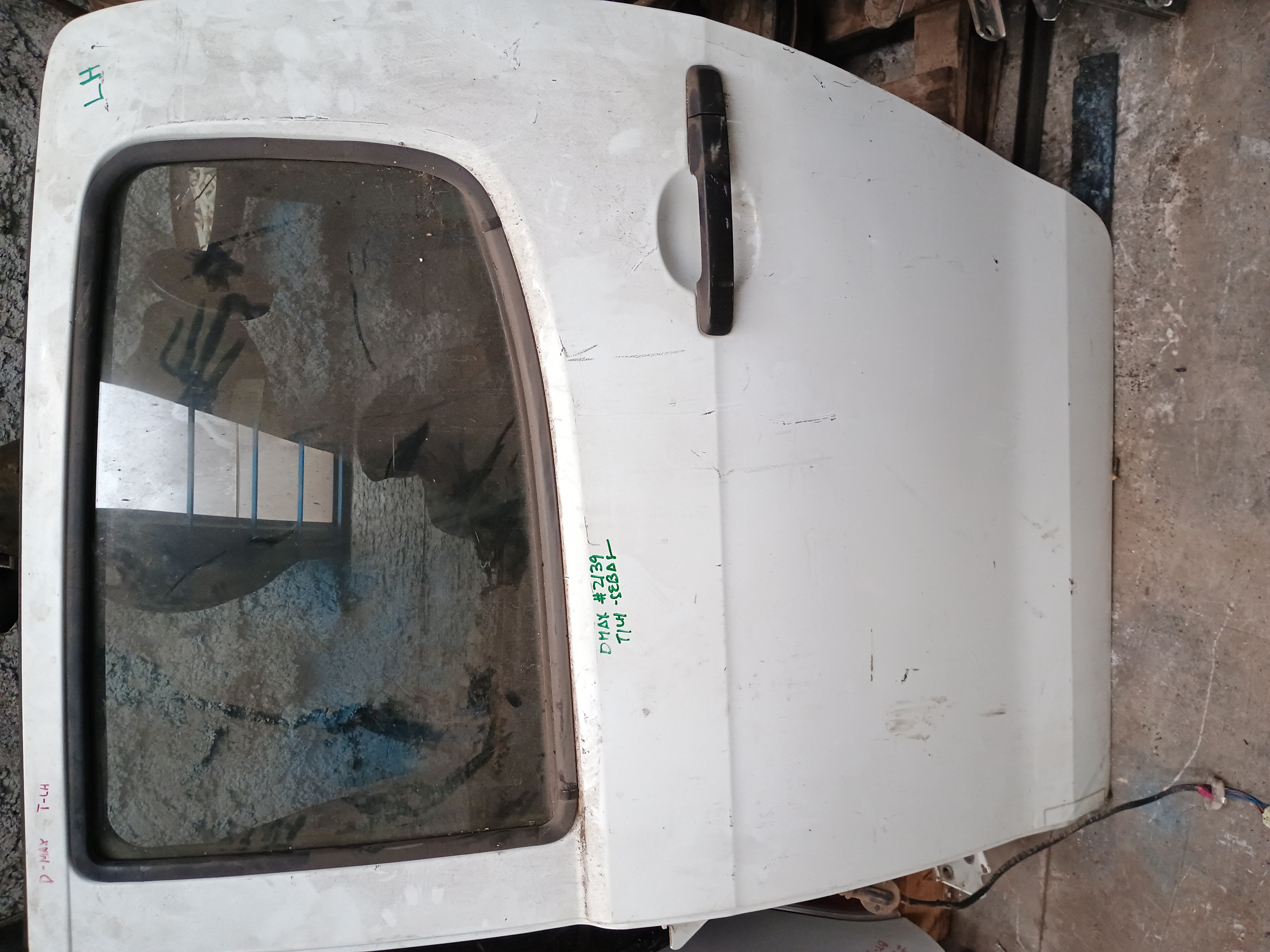 Puerta Trasera Izquierda Chevrolet Dmax 2017