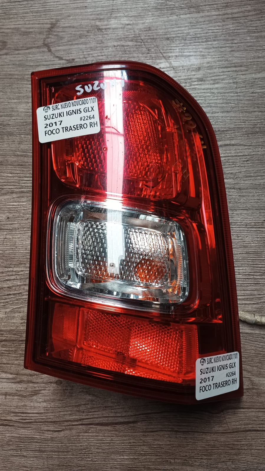 Foco trasero derecho suzuki ignis