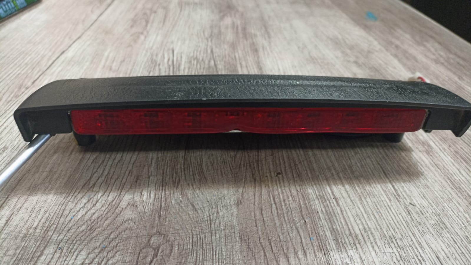 Tercera luz de freno mahindra pik up