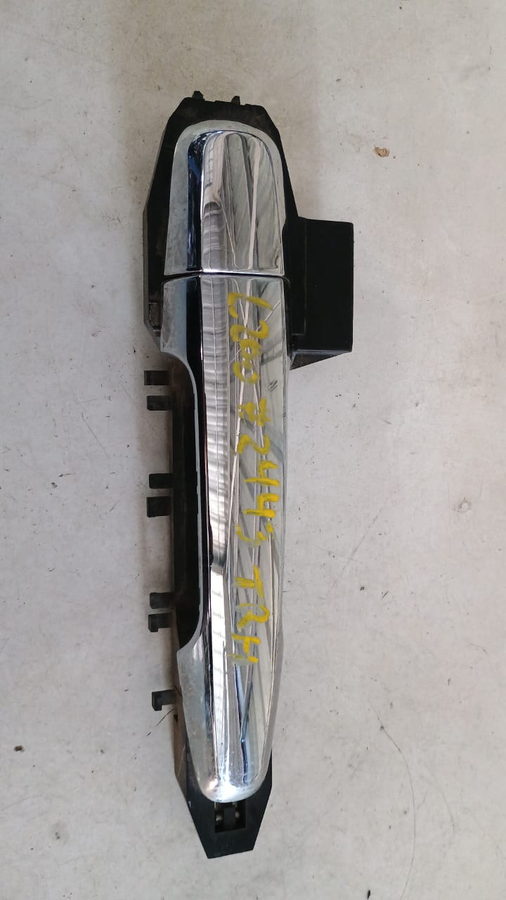 Manilla Exterior Trasero Derecho Mitsubishi L200 2017