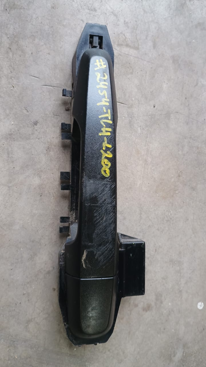 Manilla Exterior Trasero Izquierdo Mitsubishi L200 2021