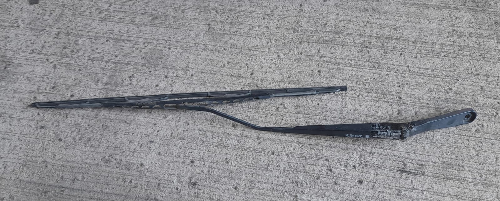 Limpia parabrisa izquierdo (plumillas) chevrolet cobalt