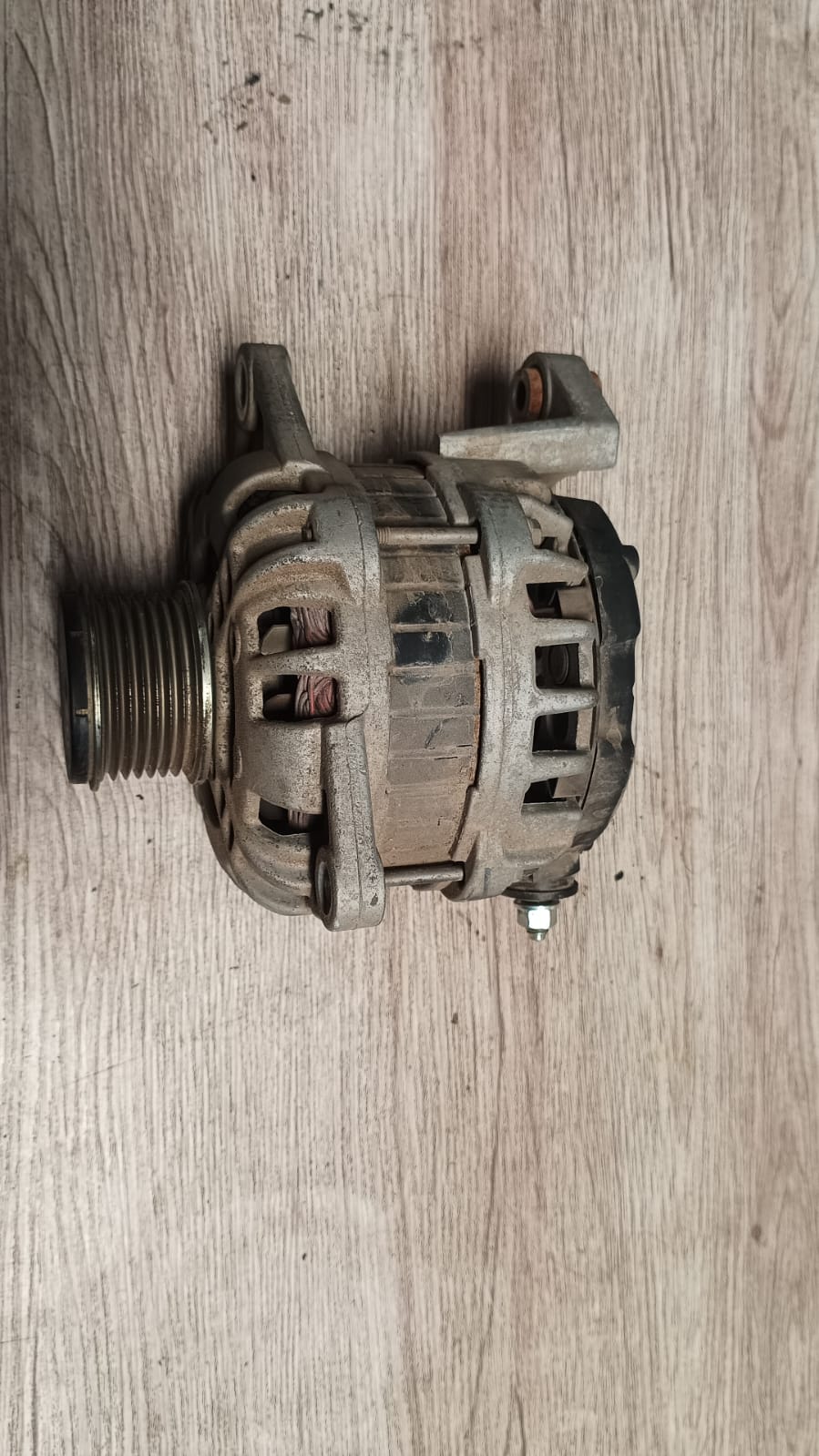 Alternador nissan np300