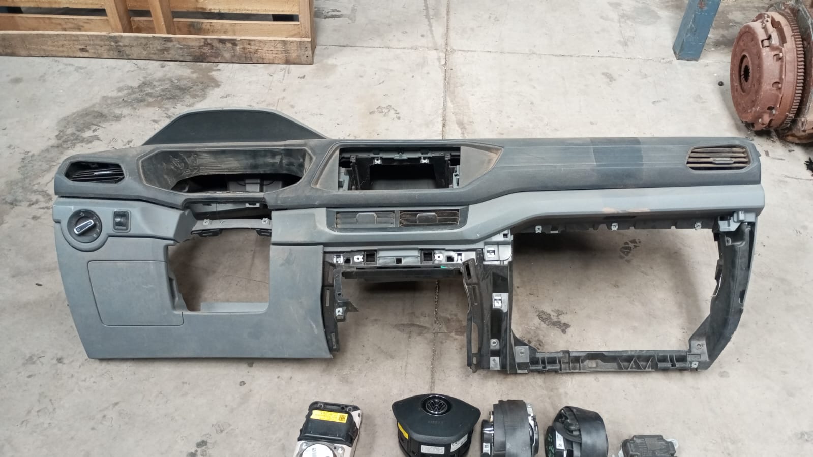 Kit airbag (cinturones, cinta, modulo y airbag) volkswagen t cross