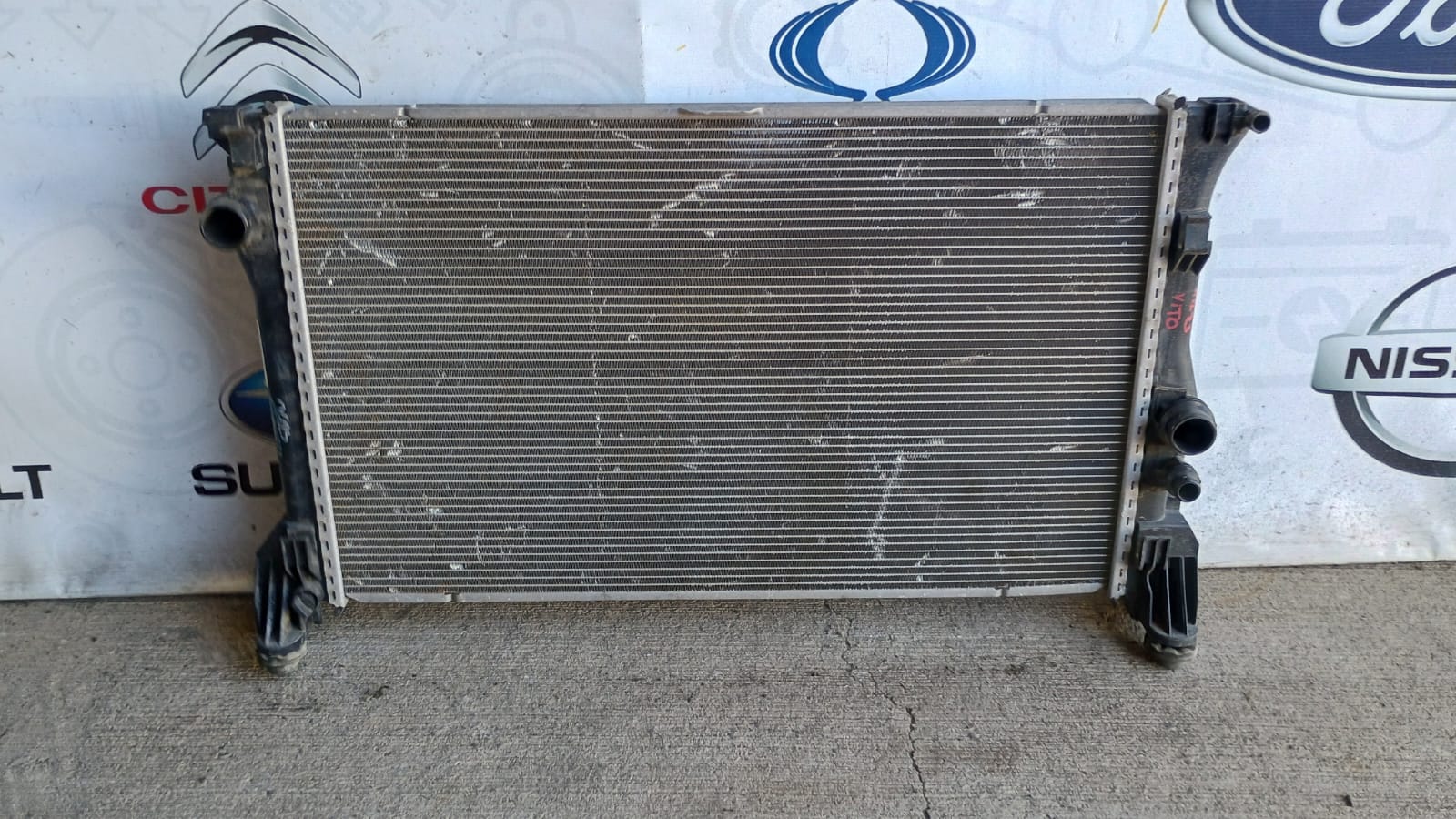 Radiador de agua mercedes benz vito
