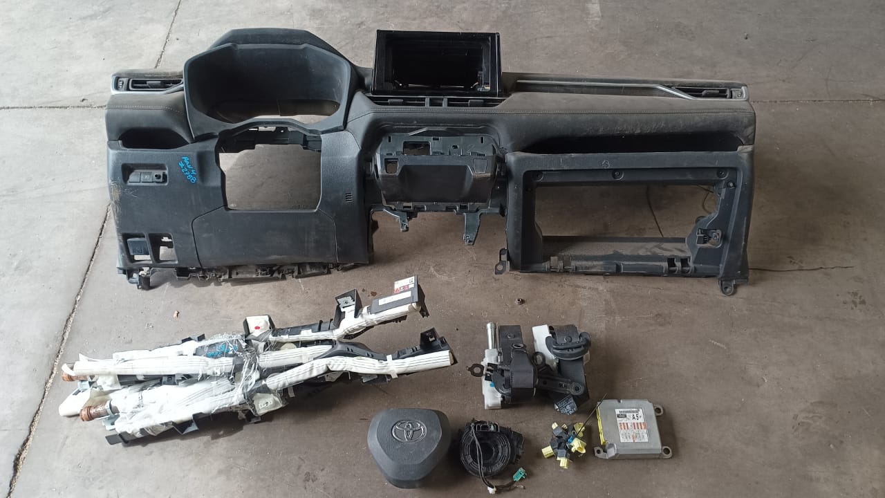 Kit airbag (cinturones, cinta, modulo y airbag) toyota rav4