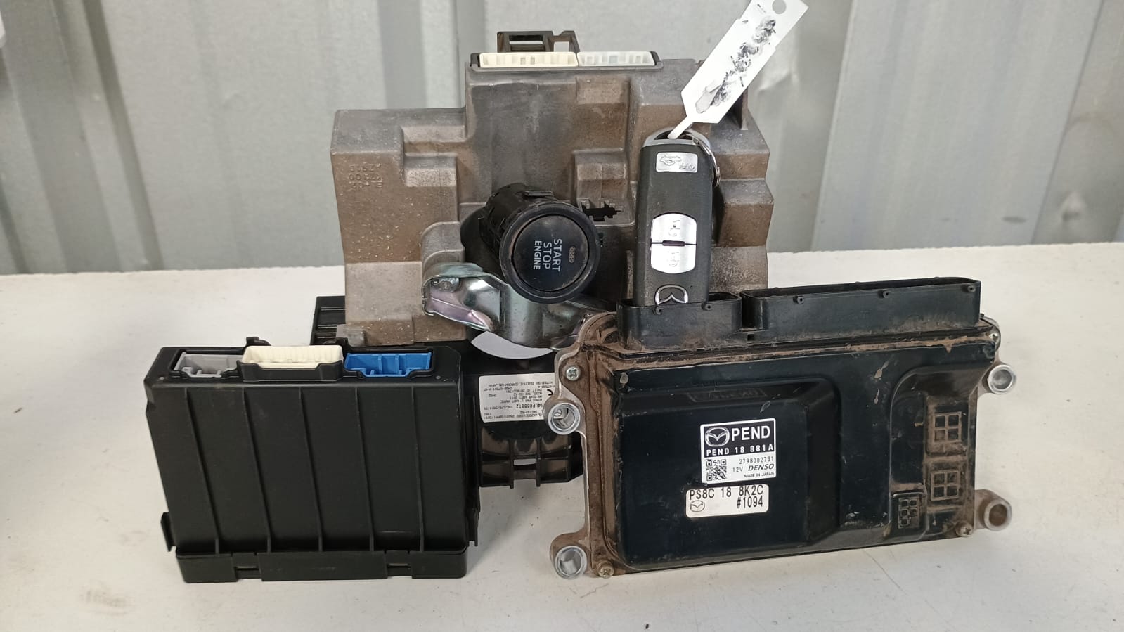 Kit de encendido (chapa llave modulos computador) mazda 3