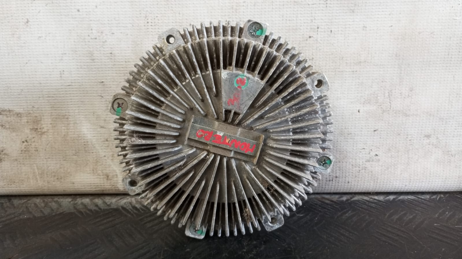 Centrifugo (Viscoso) Mitsubishi Montero Sport G2 2013