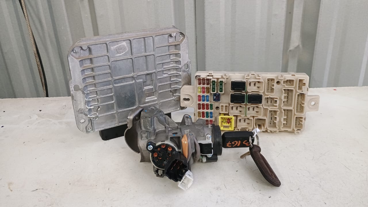 Kit de encendido (chapa llave modulos computador) mitsubishi l200