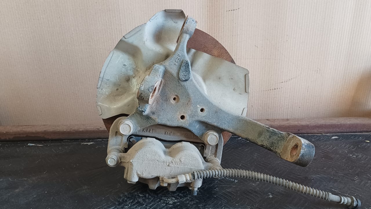 Muñon Delantero Derecho Kia Frontier 2018