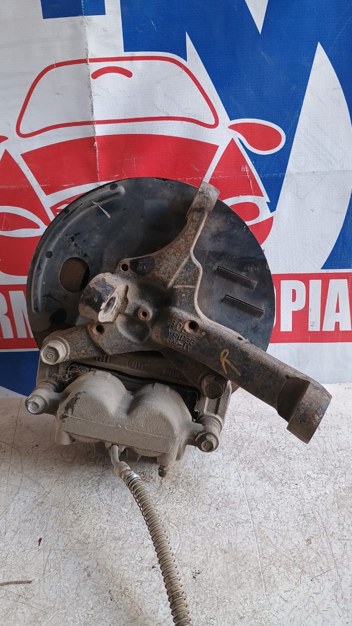 Muñon Delantero Derecho Hyundai Porter 2021