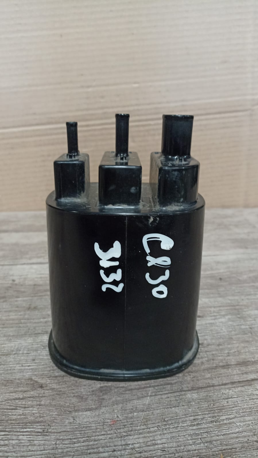 Canister mazda cx30