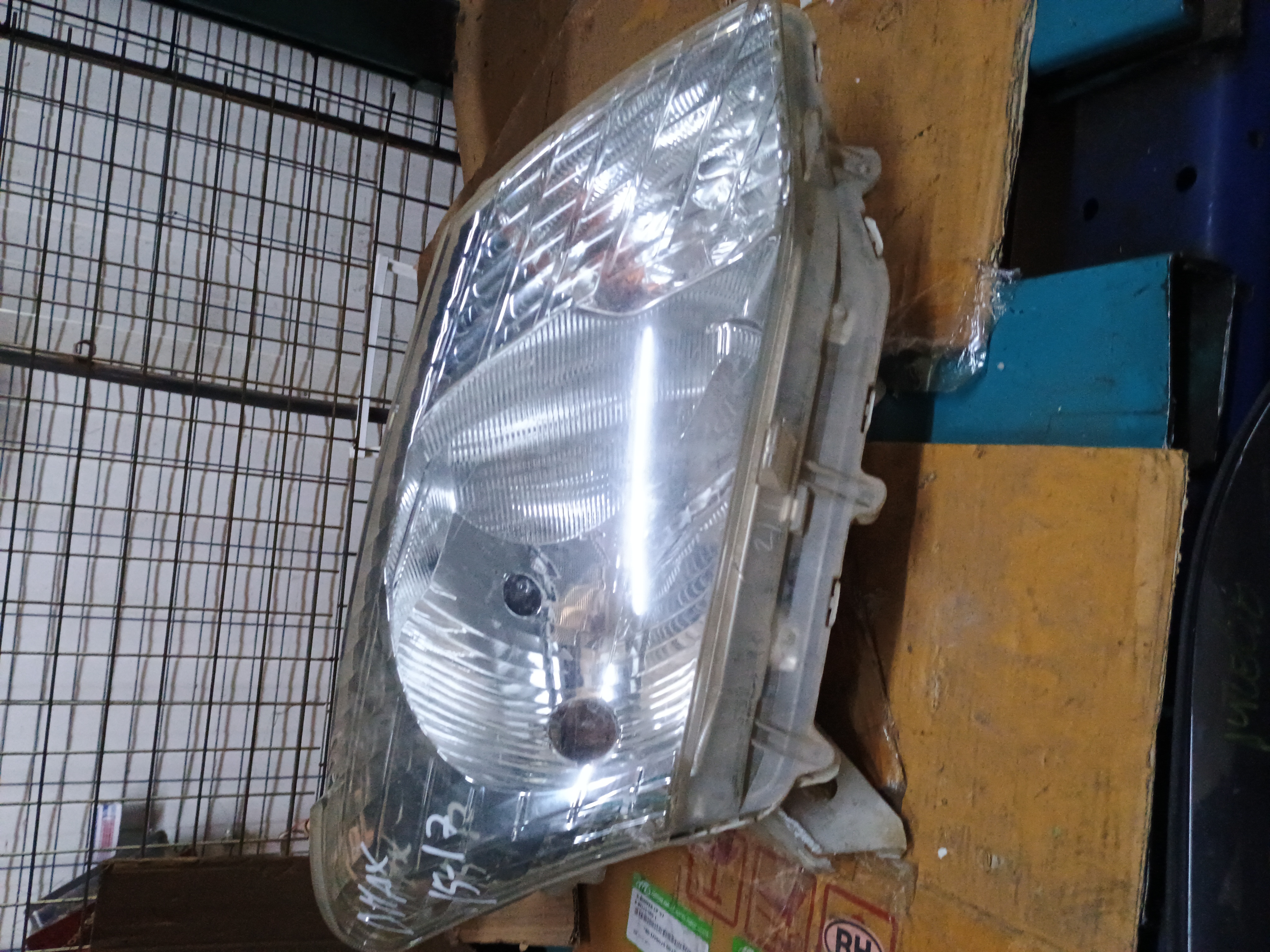 Optico Derecho Chevrolet Dmax 2015
