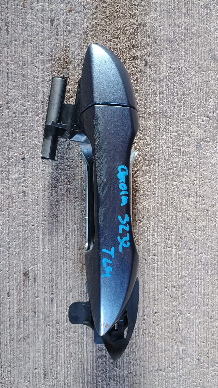 Manilla Exterior Trasero Izquierdo Toyota Corolla 2016