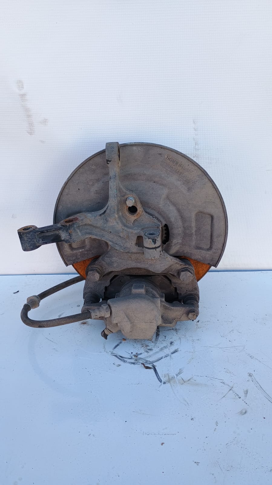 Muñon Delantero Izquierdo Chevrolet N400 2021