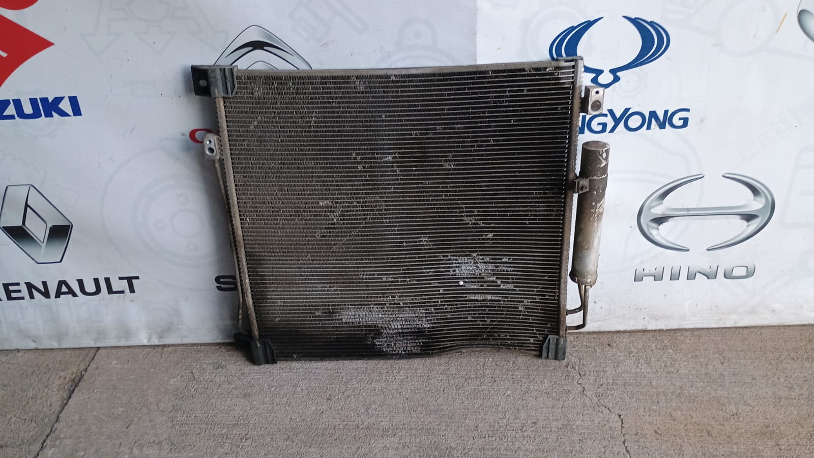 Radiador de aire mitsubishi l200