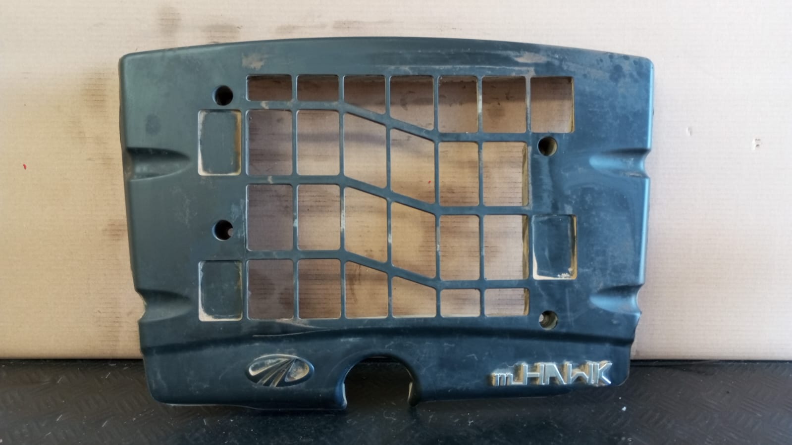 Tapa cubre motor mahindra pik up 2019 2020 2021 2022