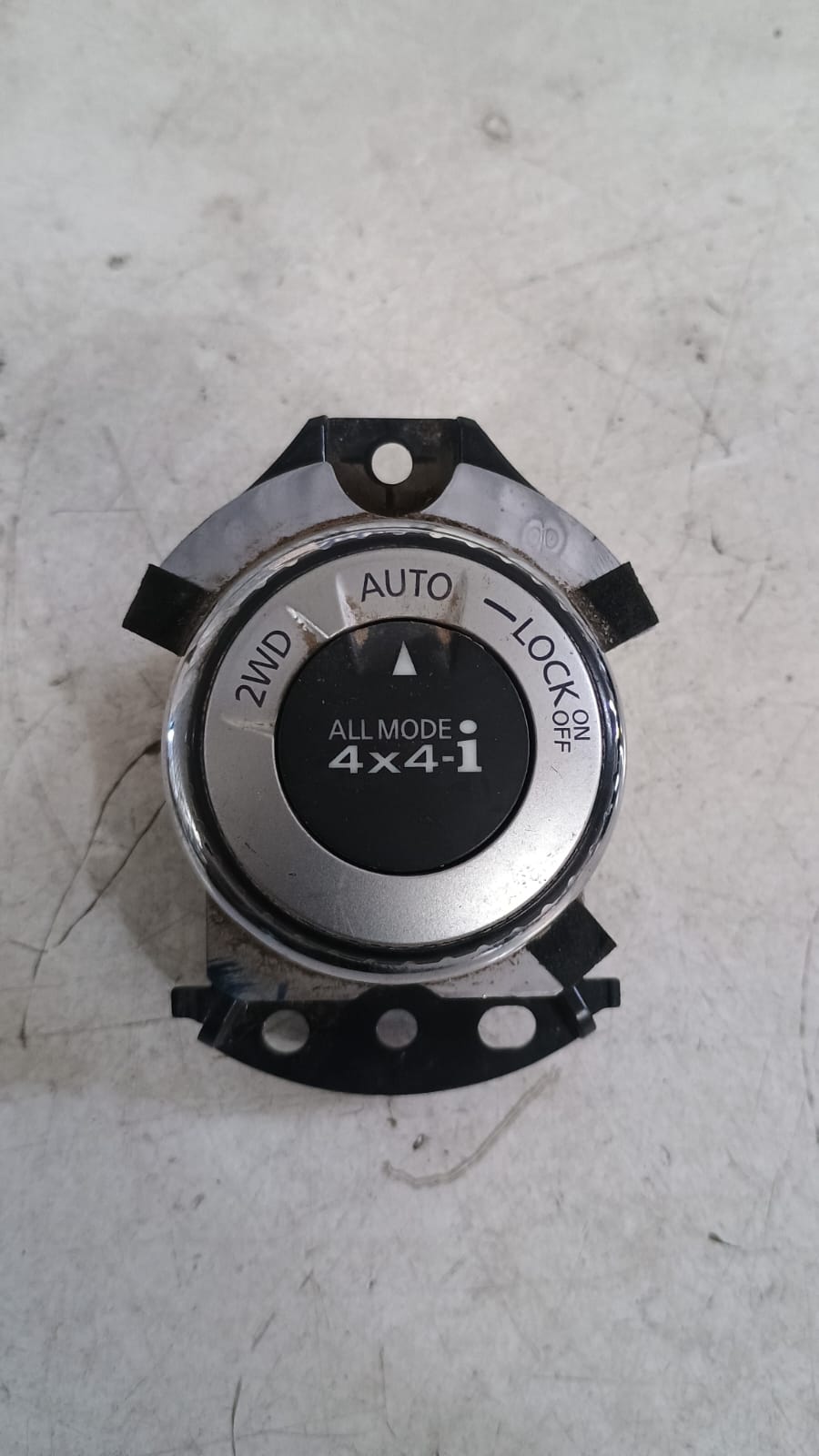 Control De Traccion (Boton 4X4) Nissan X-Trail 2018