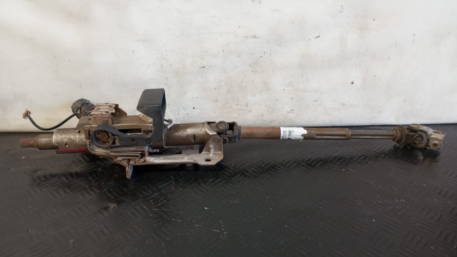 Columna de direccion peugeot partner 2019 2020 2021 2022 2023
